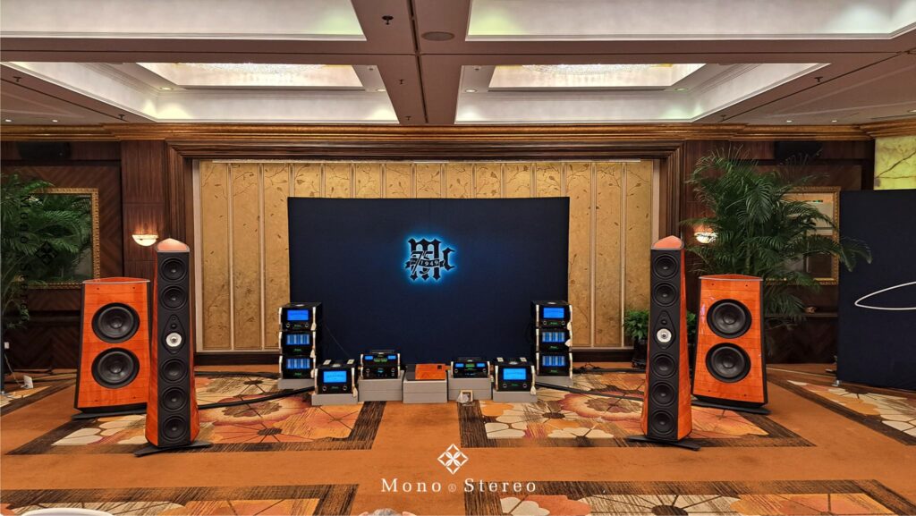 Curated visual reference: Visual Reference: Siav 2024 High End Audio Show Report