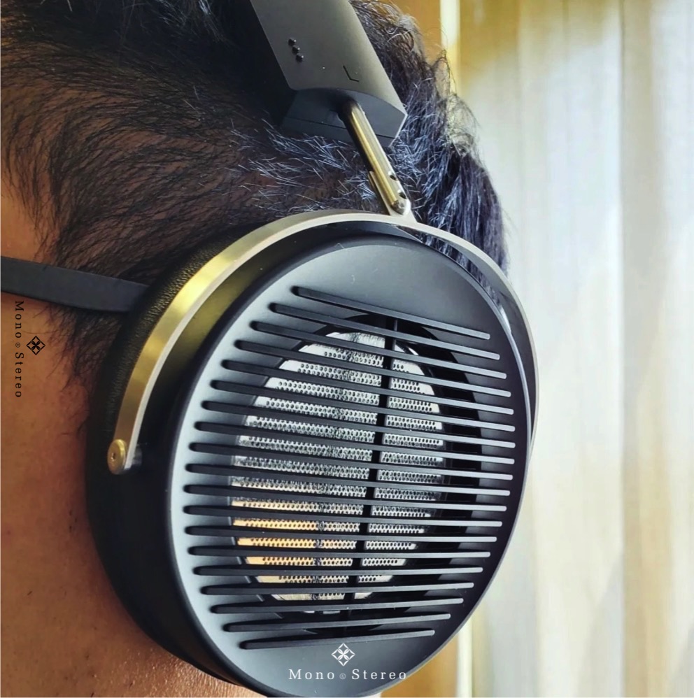 Stax SR-X1 Electrostatic Earspeakers – M & S | Ultimate High-Fidelity