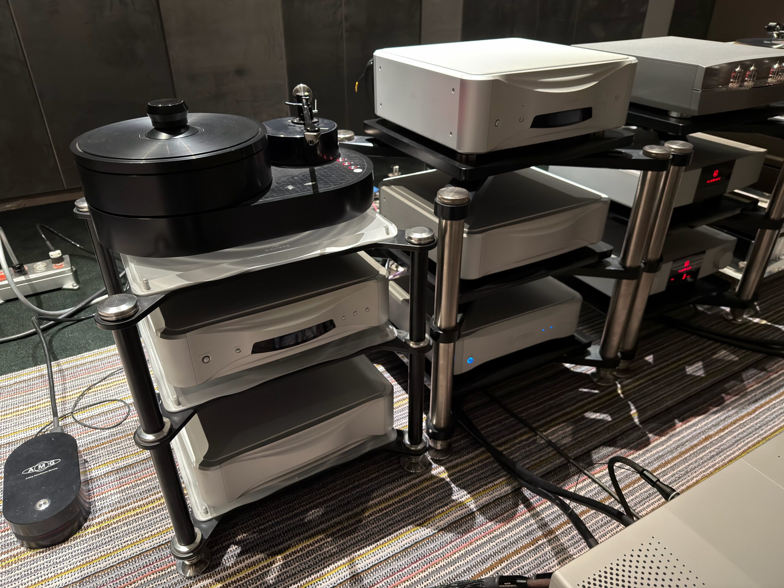 アート・デザイン・音楽 SALON DESIGN 2015 ZELLATON + KARAN ACOUSTICS + SCHNERZINGER + DS AUDIO + ESOTERIC